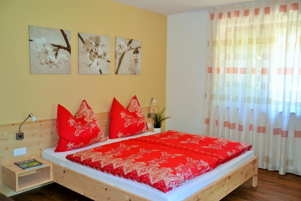 Residence Schnatzhof Silandro Ngoại thất bức ảnh